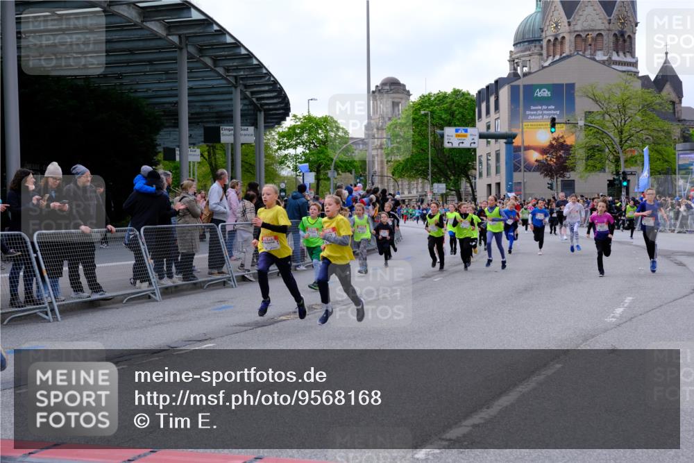 25.04.2026 - Das Zehntel Tim E. http://msf.ph/oto/9568168 25.04.2026 08:52:29 Ziel 1040, 1042, 1108, 1171, 1209, 1267, 1274, 1275, 1319, 1398, 1410, 1684, 1687, 1718, 1962, 2029, 2050, 2061, 2065, 2492, 2774, 2786, 2880, 3010, 3180, 3198, 3210, 3341, 3605, 3674, 3708, 4069 meine-sportfotos.de