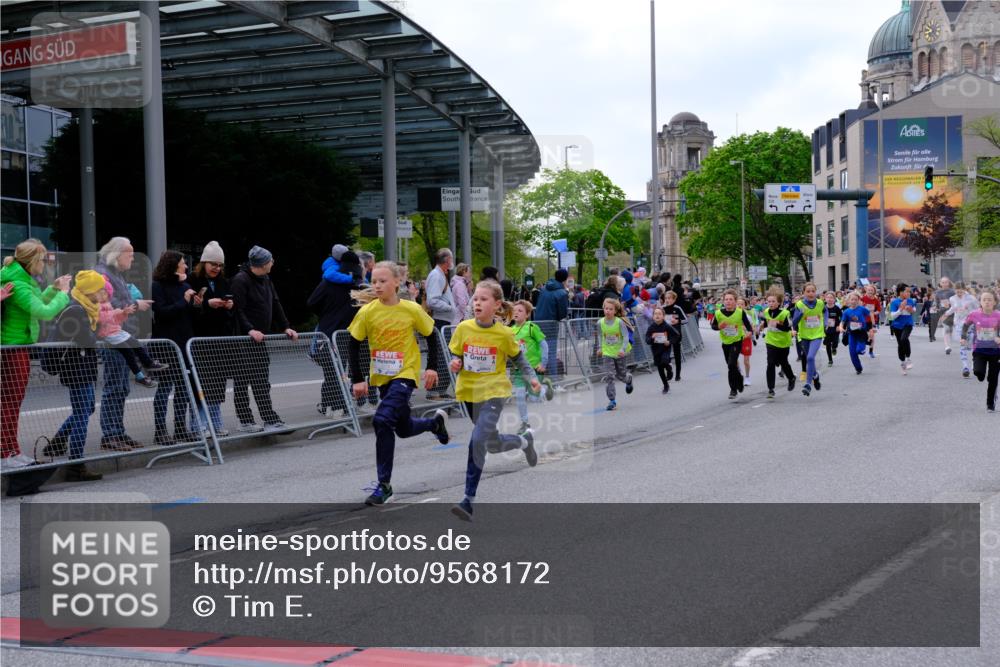 25.04.2026 - Das Zehntel Tim E. http://msf.ph/oto/9568172 25.04.2026 08:52:29 Ziel 1040, 1042, 1108, 1171, 1209, 1267, 1274, 1275, 1319, 1398, 1410, 1684, 1687, 1718, 1962, 2029, 2050, 2061, 2065, 2492, 2774, 2786, 2880, 3010, 3180, 3198, 3210, 3341, 3605, 3674, 3708, 4069 meine-sportfotos.de