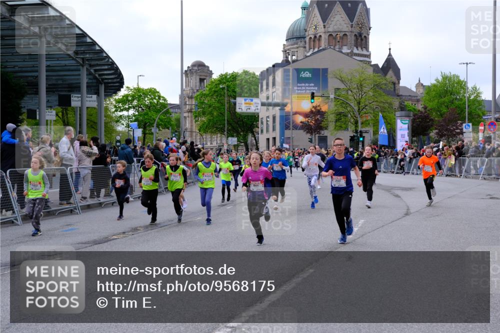 25.04.2026 - Das Zehntel Tim E. http://msf.ph/oto/9568175 25.04.2026 08:52:31 Ziel 1040, 1042, 1108, 1171, 1209, 1267, 1274, 1275, 1319, 1398, 1410, 1684, 1687, 1718, 1836, 1962, 2029, 2050, 2061, 2065, 2155, 2644, 2774, 2786, 2880, 3010, 3180, 3198, 3210, 3219, 3405, 3605, 3708, 3711, 4069 meine-sportfotos.de