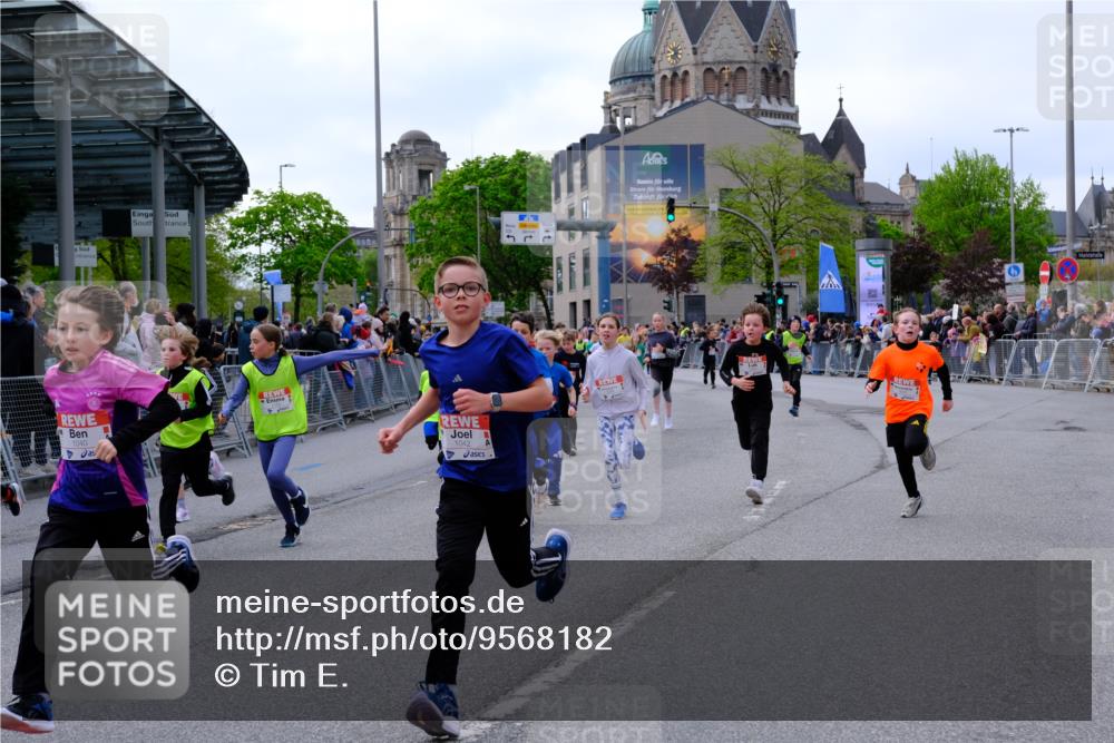 25.04.2026 - Das Zehntel Tim E. http://msf.ph/oto/9568182 25.04.2026 08:52:32 Ziel 1040, 1042, 1108, 1171, 1209, 1267, 1274, 1275, 1319, 1398, 1410, 1632, 1684, 1687, 1836, 1846, 2029, 2050, 2061, 2065, 2155, 2327, 2644, 2774, 2786, 2880, 3010, 3180, 3198, 3210, 3219, 3405, 3605, 3708, 3711, 4069 meine-sportfotos.de