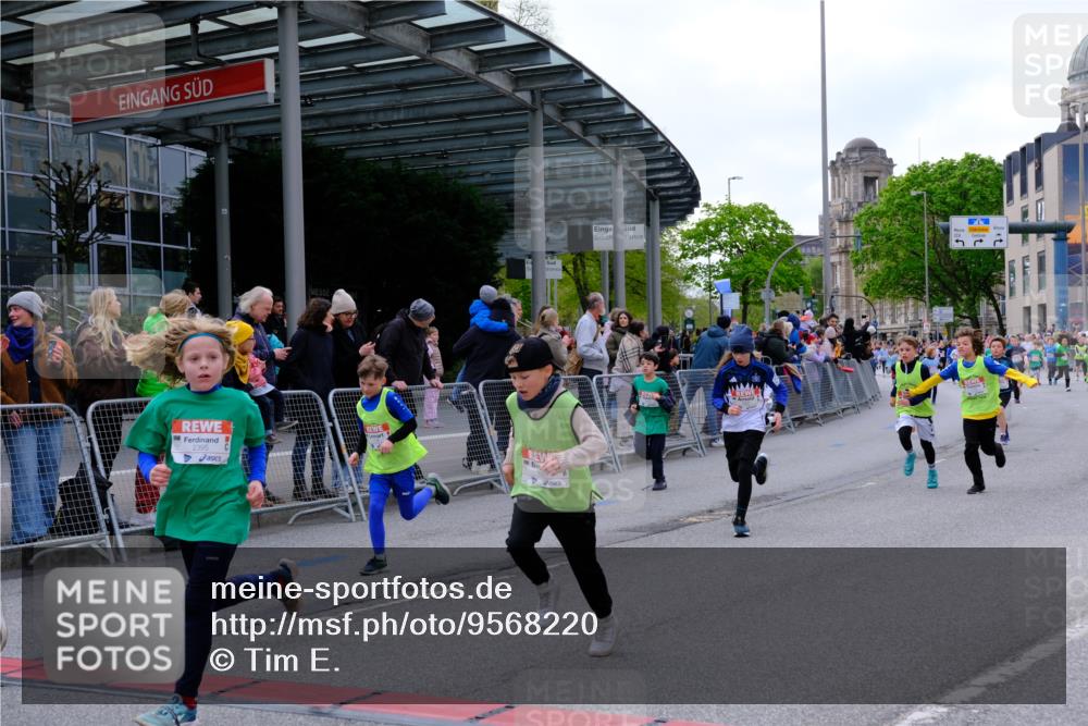 25.04.2026 - Das Zehntel Tim E. http://msf.ph/oto/9568220 25.04.2026 08:52:41 Ziel 1021, 1122, 1135, 1145, 1148, 1632, 1836, 1846, 2029, 2155, 2163, 2327, 2343, 2395, 2409, 2418, 2450, 2470, 2644, 2794, 2876, 2987, 3025, 3037, 3219, 3301, 3405, 3419, 3424, 3519, 3624, 3711, 4032, 4049 meine-sportfotos.de