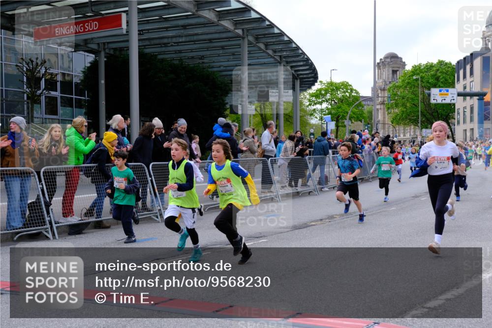 25.04.2026 - Das Zehntel Tim E. http://msf.ph/oto/9568230 25.04.2026 08:52:43 Ziel 1021, 1122, 1135, 1145, 1148, 1387, 1632, 1846, 2163, 2327, 2343, 2395, 2409, 2418, 2450, 2470, 2679, 2794, 2876, 2987, 3025, 3037, 3219, 3301, 3405, 3419, 3424, 3468, 3519, 3624, 3625, 4032, 4049 meine-sportfotos.de