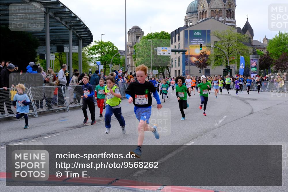 25.04.2026 - Das Zehntel Tim E. http://msf.ph/oto/9568262 25.04.2026 08:52:49 Ziel 1020, 1028, 1117, 1135, 1145, 1148, 1387, 1698, 1712, 1737, 1738, 1947, 2163, 2242, 2418, 2434, 2450, 2525, 2679, 2794, 2987, 3154, 3159, 3203, 3373, 3419, 3424, 3468, 3519, 3617, 3624, 3625, 3762, 3822, 4032, 4068 meine-sportfotos.de
