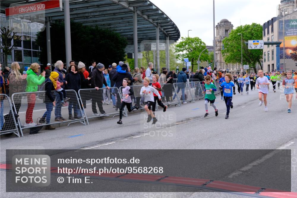 25.04.2026 - Das Zehntel Tim E. http://msf.ph/oto/9568268 25.04.2026 08:52:52 Ziel 1020, 1024, 1028, 1103, 1117, 1133, 1387, 1698, 1712, 1737, 1738, 1947, 2046, 2057, 2163, 2242, 2418, 2434, 2525, 2679, 2794, 3154, 3159, 3203, 3317, 3373, 3395, 3468, 3617, 3624, 3625, 3762, 3822, 4068 meine-sportfotos.de