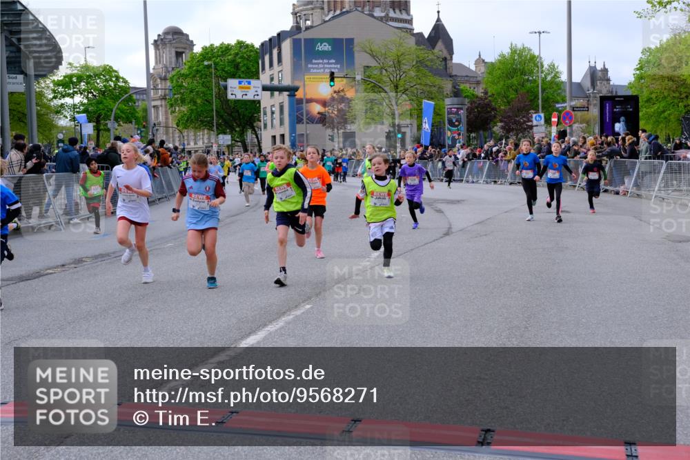 25.04.2026 - Das Zehntel Tim E. http://msf.ph/oto/9568271 25.04.2026 08:52:53 Ziel 1020, 1024, 1028, 1103, 1117, 1133, 1183, 1190, 1387, 1698, 1712, 1737, 1738, 1771, 1947, 2046, 2057, 2163, 2242, 2418, 2434, 2525, 2679, 2794, 3042, 3154, 3159, 3203, 3317, 3373, 3395, 3468, 3617, 3624, 3625, 3762, 3822, 4068 meine-sportfotos.de