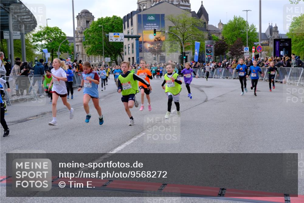 25.04.2026 - Das Zehntel Tim E. http://msf.ph/oto/9568272 25.04.2026 08:52:53 Ziel 1020, 1024, 1028, 1103, 1117, 1133, 1183, 1190, 1387, 1698, 1712, 1737, 1738, 1771, 1947, 2046, 2057, 2163, 2242, 2418, 2434, 2525, 2679, 2794, 3042, 3154, 3159, 3203, 3317, 3373, 3395, 3468, 3617, 3624, 3625, 3762, 3822, 4068 meine-sportfotos.de