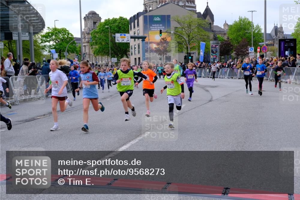 25.04.2026 - Das Zehntel Tim E. http://msf.ph/oto/9568273 25.04.2026 08:52:53 Ziel 1020, 1024, 1028, 1103, 1117, 1133, 1183, 1190, 1387, 1698, 1712, 1737, 1738, 1771, 1947, 2046, 2057, 2163, 2242, 2418, 2434, 2525, 2679, 2794, 3042, 3154, 3159, 3203, 3317, 3373, 3395, 3468, 3617, 3624, 3625, 3762, 3822, 4068 meine-sportfotos.de