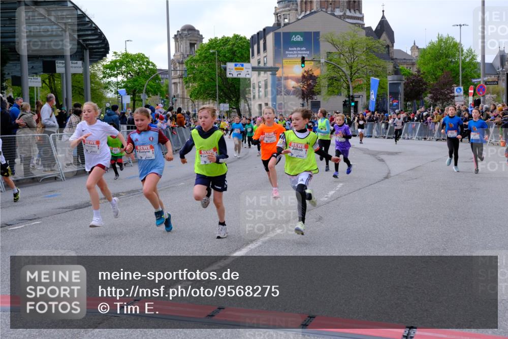 25.04.2026 - Das Zehntel Tim E. http://msf.ph/oto/9568275 25.04.2026 08:52:53 Ziel 1020, 1024, 1028, 1103, 1117, 1133, 1183, 1190, 1387, 1698, 1712, 1737, 1738, 1771, 1947, 2046, 2057, 2163, 2242, 2418, 2434, 2525, 2679, 2794, 3042, 3154, 3159, 3203, 3317, 3373, 3395, 3468, 3617, 3624, 3625, 3762, 3822, 4068 meine-sportfotos.de