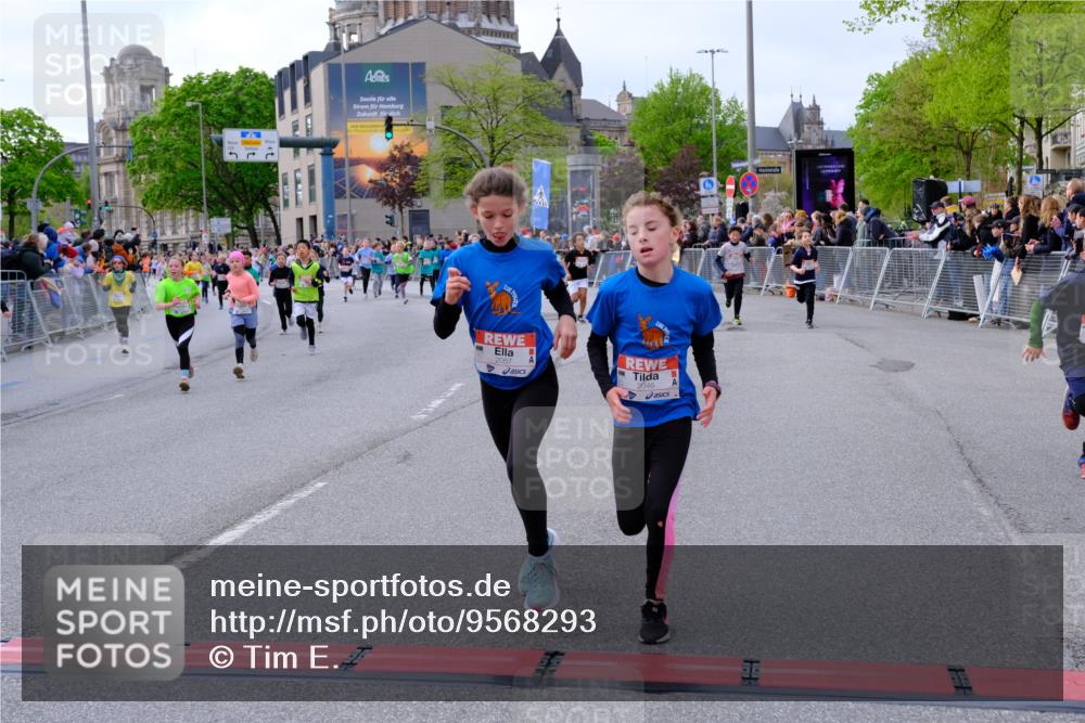 25.04.2026 - Das Zehntel Tim E. http://msf.ph/oto/9568293 25.04.2026 08:52:57 Ziel 1020, 1024, 1028, 1103, 1117, 1133, 1183, 1190, 1328, 1515, 1737, 1738, 1771, 1947, 2046, 2057, 2166, 2242, 2278, 2284, 2434, 2452, 2525, 2741, 3042, 3121, 3154, 3159, 3168, 3317, 3373, 3395, 3430, 3432, 3617, 3822, 4068 meine-sportfotos.de