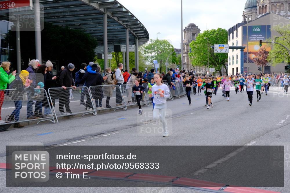 25.04.2026 - Das Zehntel Tim E. http://msf.ph/oto/9568333 25.04.2026 08:53:08 Ziel 1041, 1174, 1210, 1213, 1240, 1247, 1429, 1695, 1708, 1711, 1859, 2278, 2282, 2284, 2303, 2452, 2466, 2741, 2787, 3121, 3168, 3231, 3300, 3416, 3430, 3432, 3644, 3651, 3652, 3653, 3996 meine-sportfotos.de