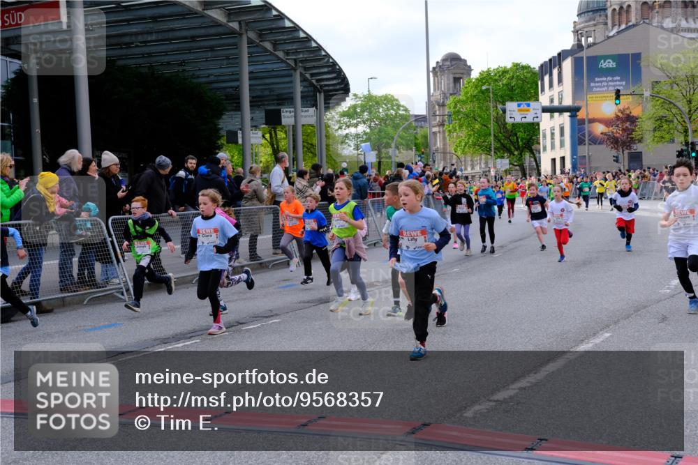 25.04.2026 - Das Zehntel Tim E. http://msf.ph/oto/9568357 25.04.2026 08:53:14 Ziel 1041, 1174, 1187, 1195, 1202, 1207, 1240, 1247, 1265, 1315, 1320, 1420, 1429, 1516, 1695, 1708, 1711, 1817, 2120, 2221, 2279, 2303, 2322, 2332, 2335, 2461, 2865, 2868, 3231, 3253, 3416, 3583, 3618 meine-sportfotos.de