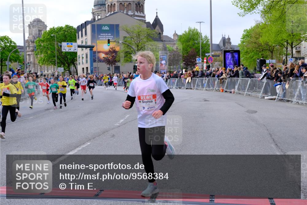 25.04.2026 - Das Zehntel Tim E. http://msf.ph/oto/9568384 25.04.2026 08:53:21 Ziel 1180, 1187, 1195, 1202, 1207, 1265, 1298, 1315, 1320, 1356, 1420, 1516, 1569, 1574, 1817, 1899, 2052, 2079, 2118, 2120, 2221, 2279, 2322, 2332, 2335, 2442, 2461, 2469, 2496, 2524, 2681, 2727, 2825, 2865, 2868, 2897, 3090, 3253, 3298, 3307, 3308, 3501, 3539, 3583, 3618, 4031 meine-sportfotos.de