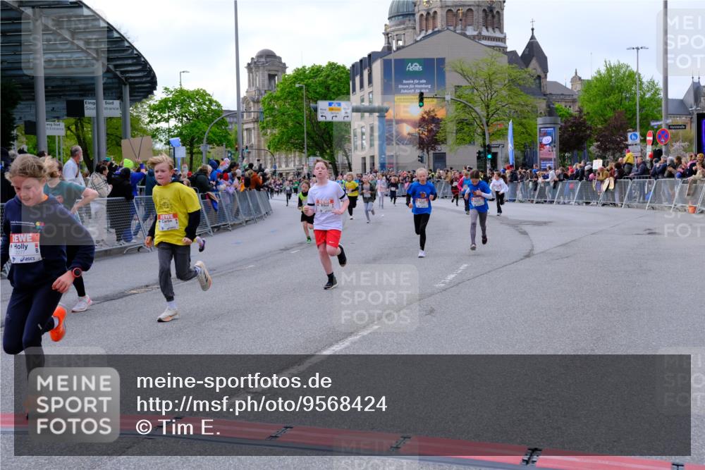 25.04.2026 - Das Zehntel Tim E. http://msf.ph/oto/9568424 25.04.2026 08:53:29 Ziel 1053, 1180, 1248, 1260, 1298, 1569, 1574, 1700, 1728, 1899, 2051, 2052, 2055, 2064, 2067, 2079, 2118, 2277, 2316, 2442, 2469, 2496, 2524, 2681, 2727, 2824, 2825, 2897, 3090, 3243, 3298, 3308, 3988, 4031 meine-sportfotos.de