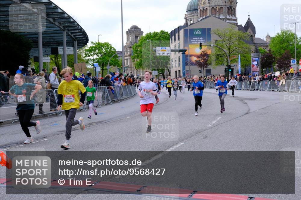 25.04.2026 - Das Zehntel Tim E. http://msf.ph/oto/9568427 25.04.2026 08:53:29 Ziel 1053, 1180, 1248, 1260, 1298, 1569, 1574, 1700, 1728, 1899, 2051, 2052, 2055, 2064, 2067, 2079, 2118, 2277, 2316, 2442, 2469, 2496, 2524, 2681, 2727, 2824, 2825, 2897, 3090, 3243, 3298, 3308, 3988, 4031 meine-sportfotos.de
