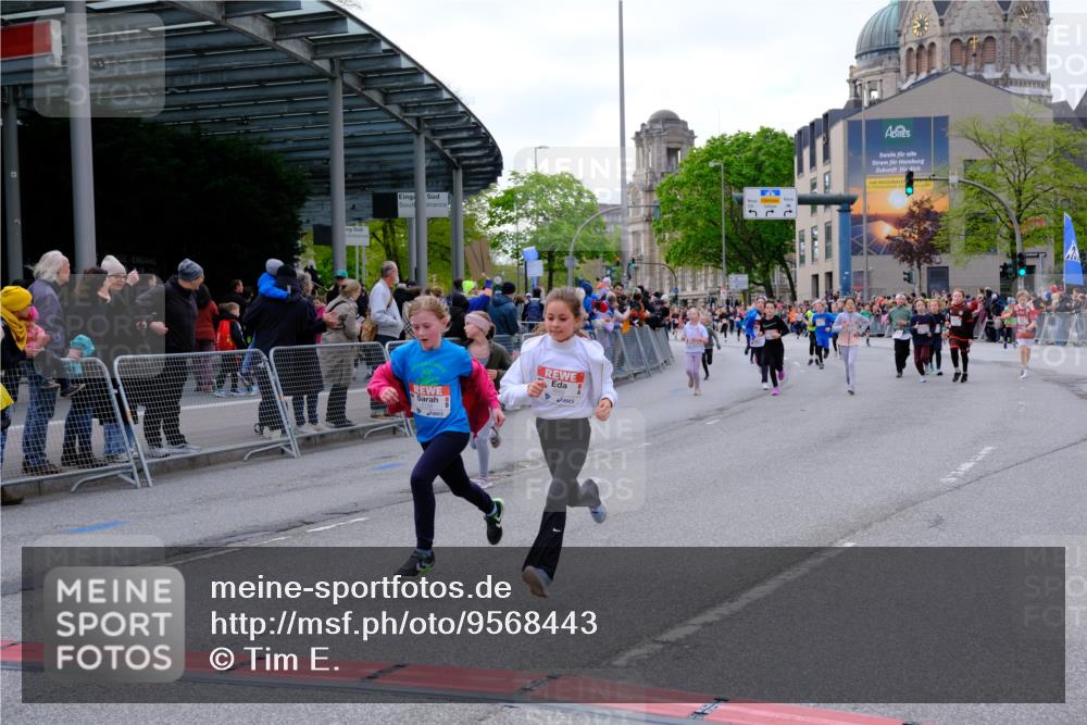 25.04.2026 - Das Zehntel Tim E. http://msf.ph/oto/9568443 25.04.2026 08:53:35 Ziel 1049, 1053, 1700, 1728, 1881, 2051, 2055, 2064, 2067, 2156, 2277, 2768, 2824, 3243, 3562, 3677, 3836 meine-sportfotos.de