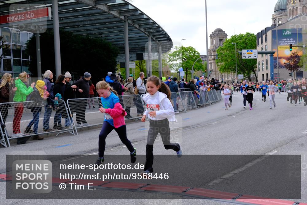 25.04.2026 - Das Zehntel Tim E. http://msf.ph/oto/9568446 25.04.2026 08:53:35 Ziel 1049, 1053, 1700, 1728, 1881, 2051, 2055, 2064, 2067, 2156, 2277, 2768, 2824, 3243, 3562, 3677, 3836 meine-sportfotos.de