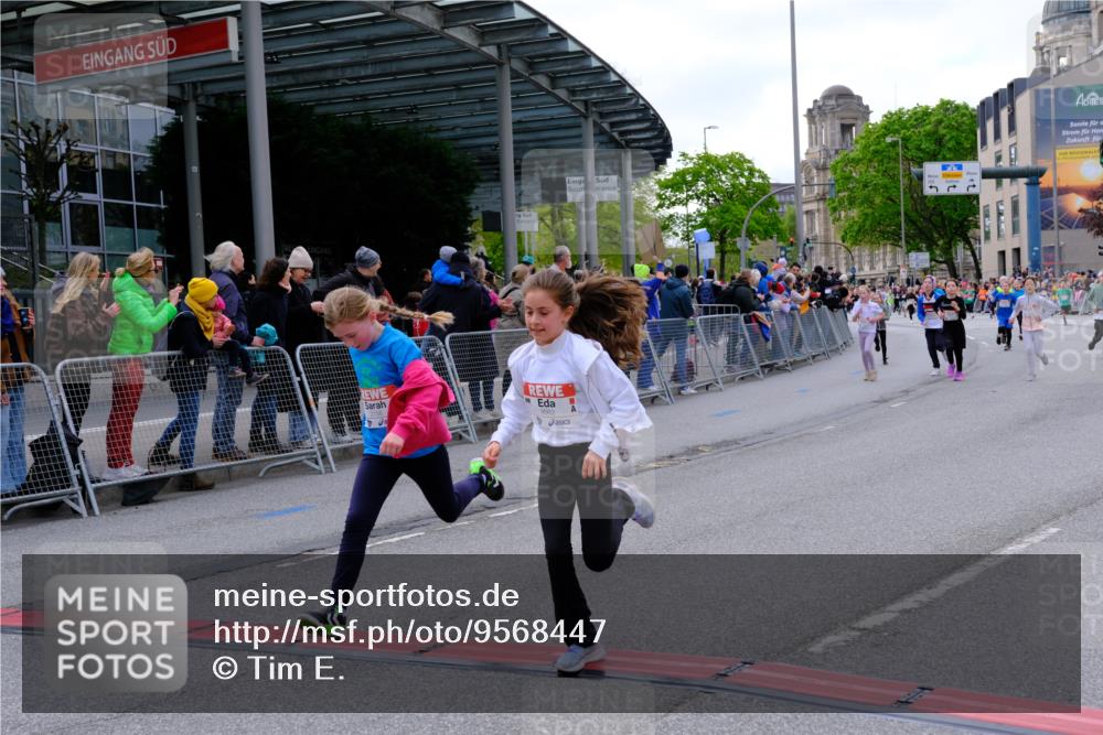 25.04.2026 - Das Zehntel Tim E. http://msf.ph/oto/9568447 25.04.2026 08:53:35 Ziel 1049, 1053, 1700, 1728, 1881, 2051, 2055, 2064, 2067, 2156, 2277, 2768, 2824, 3243, 3562, 3677, 3836 meine-sportfotos.de