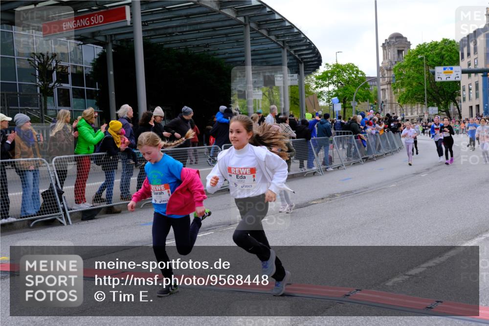 25.04.2026 - Das Zehntel Tim E. http://msf.ph/oto/9568448 25.04.2026 08:53:35 Ziel 1049, 1053, 1700, 1728, 1881, 2051, 2055, 2064, 2067, 2156, 2277, 2768, 2824, 3243, 3562, 3677, 3836 meine-sportfotos.de