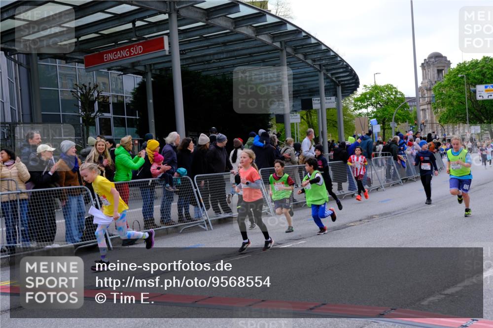 25.04.2026 - Das Zehntel Tim E. http://msf.ph/oto/9568554 25.04.2026 08:54:05 Ziel 1048, 1407, 1438, 1653, 1772, 1787, 1830, 1841, 1842, 1872, 1985, 2422, 2521, 2770, 2801, 3077, 3082, 3083, 3088, 3142, 3172, 3209, 3217, 3537, 3589, 3719, 3840, 3842, 3990, 4001, 4003 meine-sportfotos.de