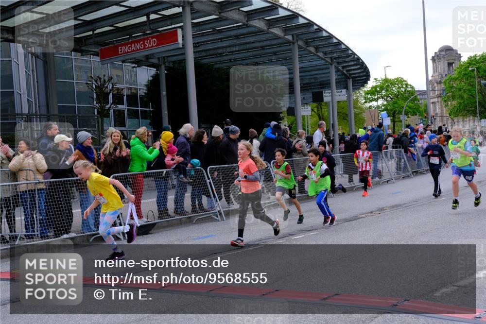 25.04.2026 - Das Zehntel Tim E. http://msf.ph/oto/9568555 25.04.2026 08:54:05 Ziel 1048, 1407, 1438, 1653, 1772, 1787, 1830, 1841, 1842, 1872, 1985, 2422, 2521, 2770, 2801, 3077, 3082, 3083, 3088, 3142, 3172, 3209, 3217, 3537, 3589, 3719, 3840, 3842, 3990, 4001, 4003 meine-sportfotos.de
