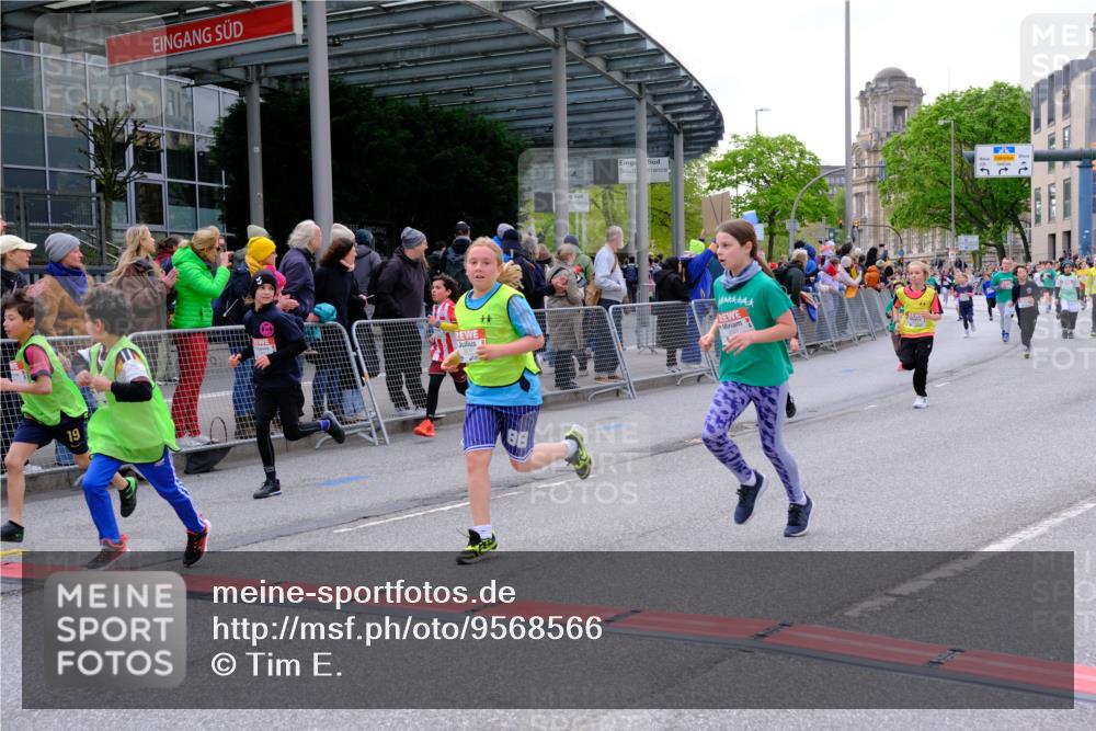 25.04.2026 - Das Zehntel Tim E. http://msf.ph/oto/9568566 25.04.2026 08:54:06 Ziel 1048, 1407, 1438, 1653, 1772, 1787, 1830, 1841, 1872, 1985, 1997, 2422, 2521, 2770, 2801, 3077, 3083, 3088, 3142, 3172, 3209, 3217, 3537, 3589, 3840, 3842, 3990, 4001, 4003 meine-sportfotos.de