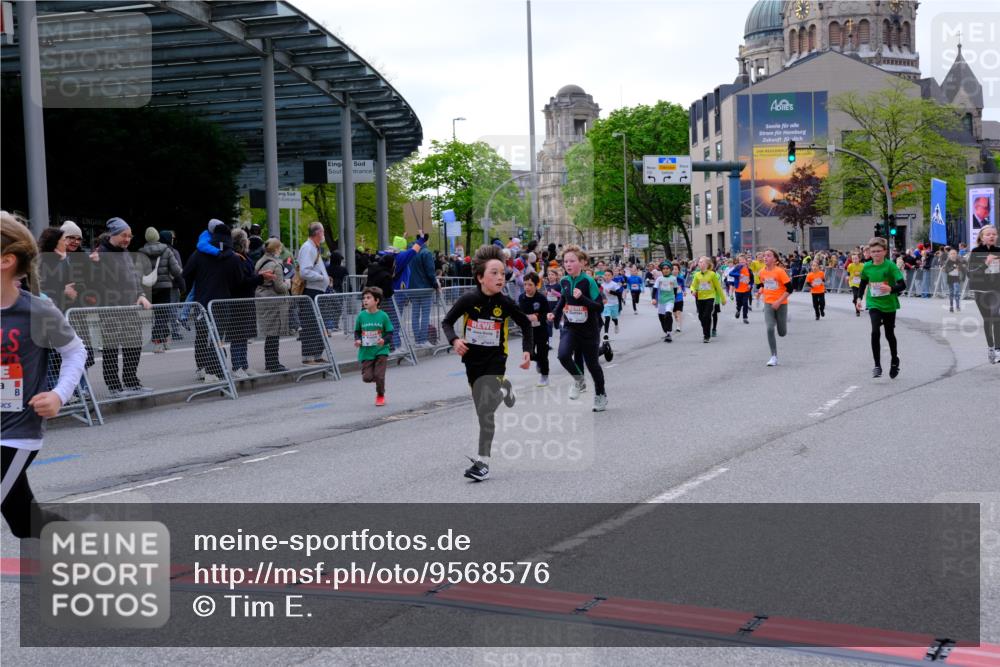 25.04.2026 - Das Zehntel Tim E. http://msf.ph/oto/9568576 25.04.2026 08:54:09 Ziel 1254, 1261, 1301, 1407, 1436, 1438, 1653, 1676, 1697, 1772, 1787, 1872, 1985, 1997, 2408, 2519, 2521, 2770, 2801, 3088, 3209, 3217, 3505, 3537, 3589, 3614, 3630, 3842, 3990, 4001, 4003 meine-sportfotos.de