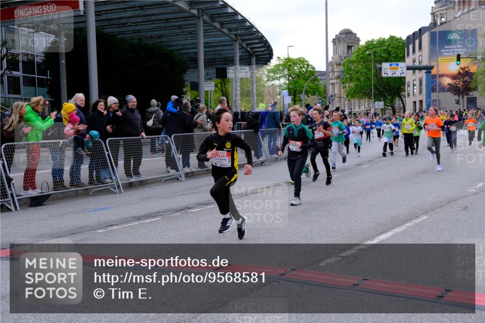 25.04.2026 - Das Zehntel Tim E. http://msf.ph/oto/9568581 25.04.2026 08:54:10 Ziel 1254, 1261, 1263, 1301, 1407, 1436, 1438, 1653, 1676, 1697, 1772, 1787, 1872, 1985, 1997, 2408, 2519, 2521, 2770, 3088, 3209, 3217, 3502, 3505, 3537, 3589, 3614, 3630, 3842, 3990, 4001, 4003 meine-sportfotos.de