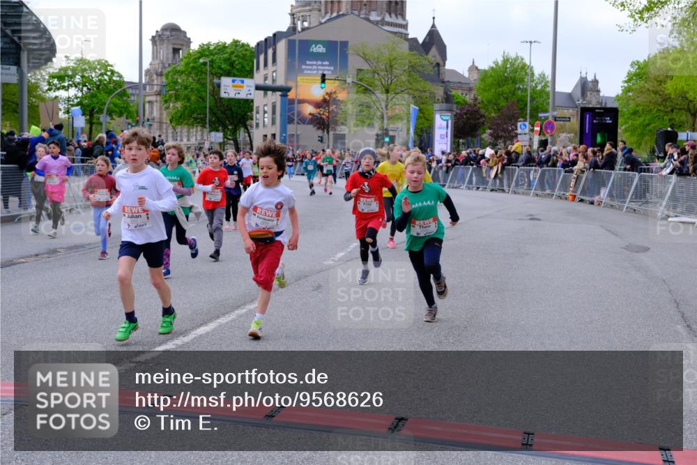 25.04.2026 - Das Zehntel Tim E. http://msf.ph/oto/9568626 25.04.2026 08:54:23 Ziel 1104, 1431, 1506, 1539, 1760, 1868, 1874, 2045, 2049, 2072, 2475, 2505, 2506, 2510, 2520, 2568, 2591, 2641, 2738, 2764, 2776, 2791, 2814, 2859, 2977, 2978, 3074, 3102, 3131, 3267, 3532, 3592, 3593, 3594, 3595, 3759, 3853, 3959, 3973, 3984 meine-sportfotos.de