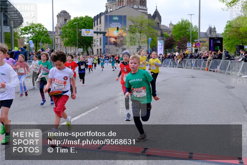 25.04.2026 - Das Zehntel Tim E. http://msf.ph/oto/9568631 25.04.2026 08:54:23 Ziel 1104, 1431, 1506, 1539, 1760, 1868, 1874, 2045, 2049, 2072, 2475, 2505, 2506, 2510, 2520, 2568, 2591, 2641, 2738, 2764, 2776, 2791, 2814, 2859, 2977, 2978, 3074, 3102, 3131, 3267, 3532, 3592, 3593, 3594, 3595, 3759, 3853, 3959, 3973, 3984 meine-sportfotos.de