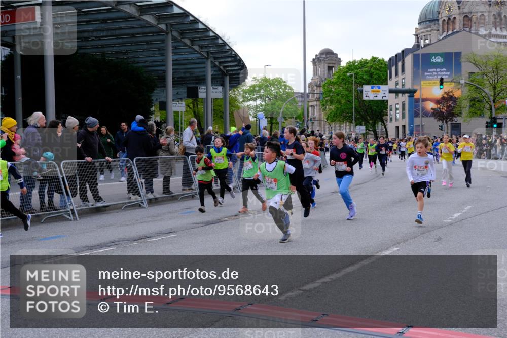 25.04.2026 - Das Zehntel Tim E. http://msf.ph/oto/9568643 25.04.2026 08:54:36 Ziel 1201, 1346, 1374, 1459, 1644, 1655, 1922, 1937, 2249, 2264, 2269, 2286, 2298, 2639, 2649, 2654, 2733, 2763, 2883, 2940, 3089, 3096, 3146, 3173, 3201, 3258, 3294, 3305, 3306, 3916, 3986 meine-sportfotos.de