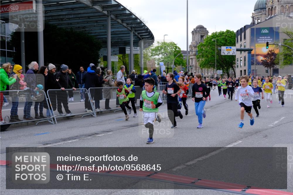 25.04.2026 - Das Zehntel Tim E. http://msf.ph/oto/9568645 25.04.2026 08:54:37 Ziel 1201, 1346, 1459, 1644, 1655, 1743, 1873, 1922, 1937, 2219, 2224, 2249, 2269, 2286, 2639, 2649, 2654, 2733, 2763, 2883, 2940, 3089, 3096, 3146, 3173, 3201, 3258, 3294, 3305, 3306, 3916, 3986 meine-sportfotos.de
