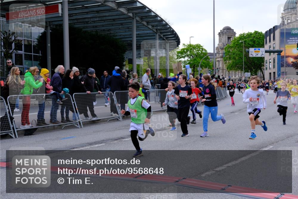 25.04.2026 - Das Zehntel Tim E. http://msf.ph/oto/9568648 25.04.2026 08:54:37 Ziel 1201, 1346, 1459, 1644, 1655, 1743, 1873, 1922, 1937, 2219, 2224, 2249, 2269, 2286, 2639, 2649, 2654, 2733, 2763, 2883, 2940, 3089, 3096, 3146, 3173, 3201, 3258, 3294, 3305, 3306, 3916, 3986 meine-sportfotos.de