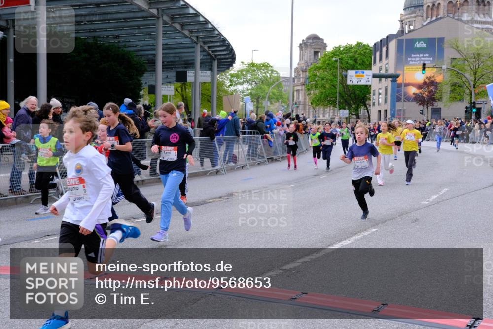 25.04.2026 - Das Zehntel Tim E. http://msf.ph/oto/9568653 25.04.2026 08:54:38 Ziel 1201, 1346, 1459, 1644, 1655, 1743, 1873, 1922, 1937, 2219, 2224, 2234, 2249, 2269, 2286, 2639, 2649, 2654, 2733, 2763, 2940, 3089, 3096, 3146, 3173, 3201, 3258, 3294, 3305, 3306, 3986 meine-sportfotos.de
