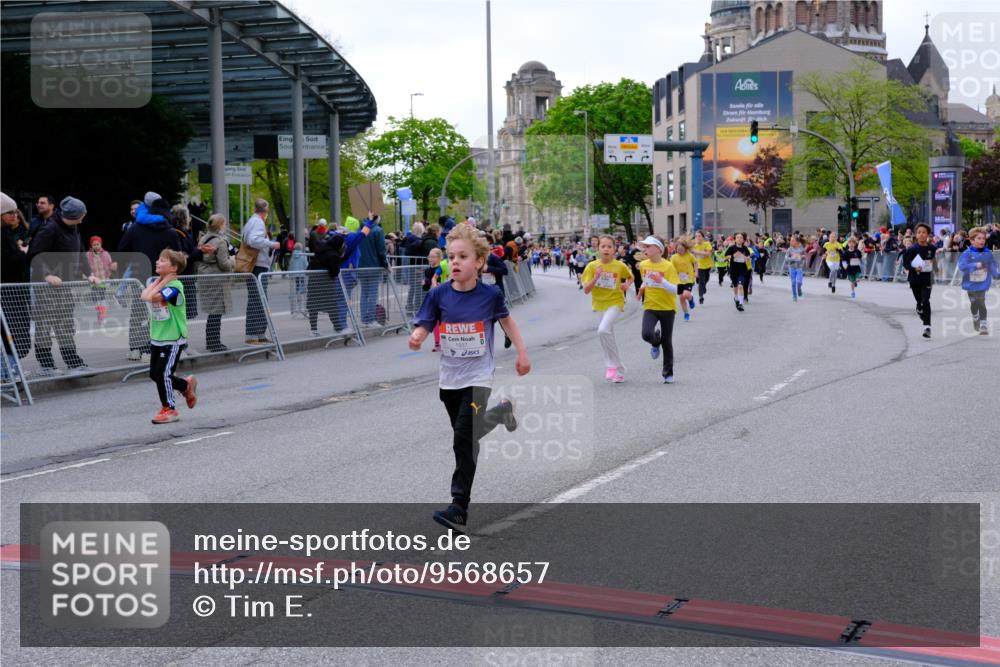 25.04.2026 - Das Zehntel Tim E. http://msf.ph/oto/9568657 25.04.2026 08:54:39 Ziel 1201, 1346, 1459, 1743, 1873, 1922, 1937, 2219, 2224, 2234, 2249, 2269, 2286, 2639, 2649, 2654, 2730, 2733, 2763, 2940, 3089, 3096, 3146, 3173, 3201, 3258, 3294, 3305, 3306, 3986 meine-sportfotos.de