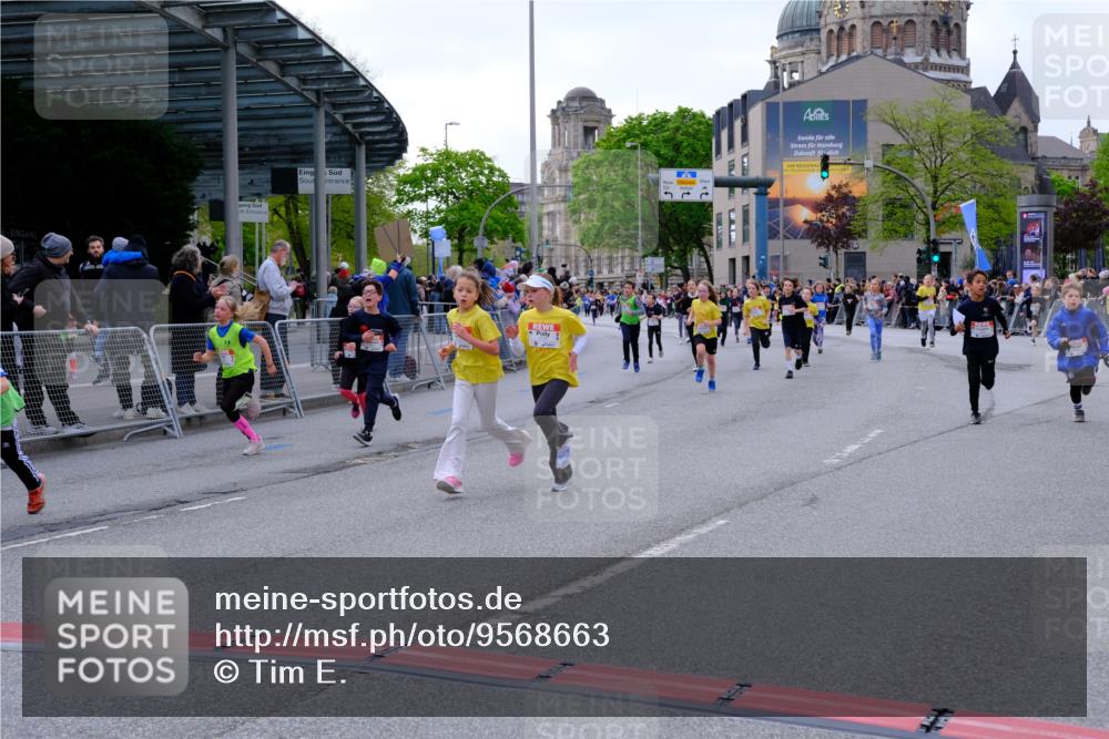 25.04.2026 - Das Zehntel Tim E. http://msf.ph/oto/9568663 25.04.2026 08:54:40 Ziel 1201, 1216, 1346, 1433, 1459, 1742, 1743, 1873, 1922, 1937, 2219, 2224, 2234, 2249, 2269, 2286, 2639, 2649, 2654, 2730, 2733, 2763, 2940, 3089, 3096, 3146, 3173, 3201, 3258, 3294, 3305, 3306, 3986 meine-sportfotos.de