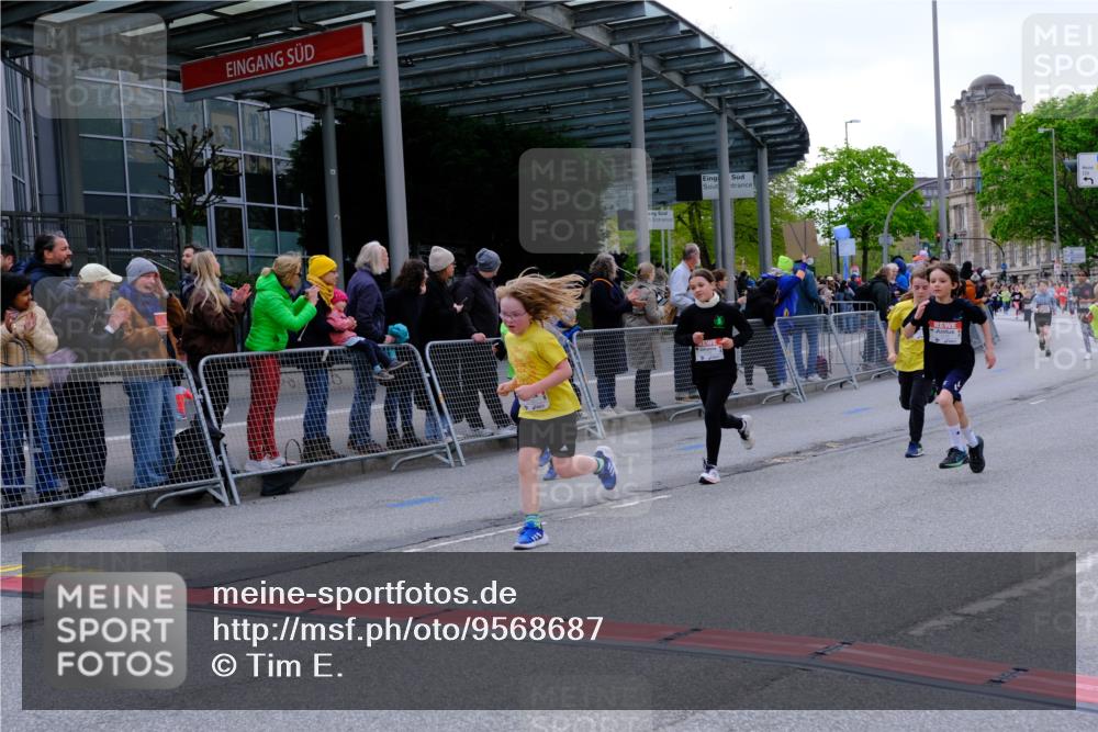 25.04.2026 - Das Zehntel Tim E. http://msf.ph/oto/9568687 25.04.2026 08:54:44 Ziel 1003, 1216, 1256, 1433, 1459, 1742, 1743, 1834, 1873, 1922, 1937, 2219, 2224, 2225, 2234, 2649, 2723, 2730, 2733, 2763, 2813, 2822, 3089, 3096, 3161, 3173, 3201, 3258, 3294, 3305, 3306, 3524, 4041 meine-sportfotos.de