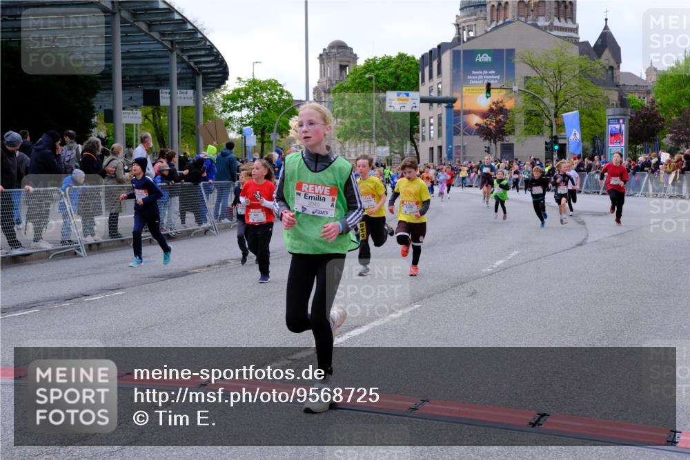 25.04.2026 - Das Zehntel Tim E. http://msf.ph/oto/9568725 25.04.2026 08:54:56 Ziel 1032, 1266, 1300, 1340, 1812, 1867, 2181, 2211, 2251, 2608, 2633, 2748, 2752, 2848, 2962, 3049, 3053, 3076, 3100, 3106, 3141, 3161, 3340, 3379, 3506, 3524, 3731, 3756, 3760, 3783, 3831, 3958, 4009, 4028, 4030 meine-sportfotos.de