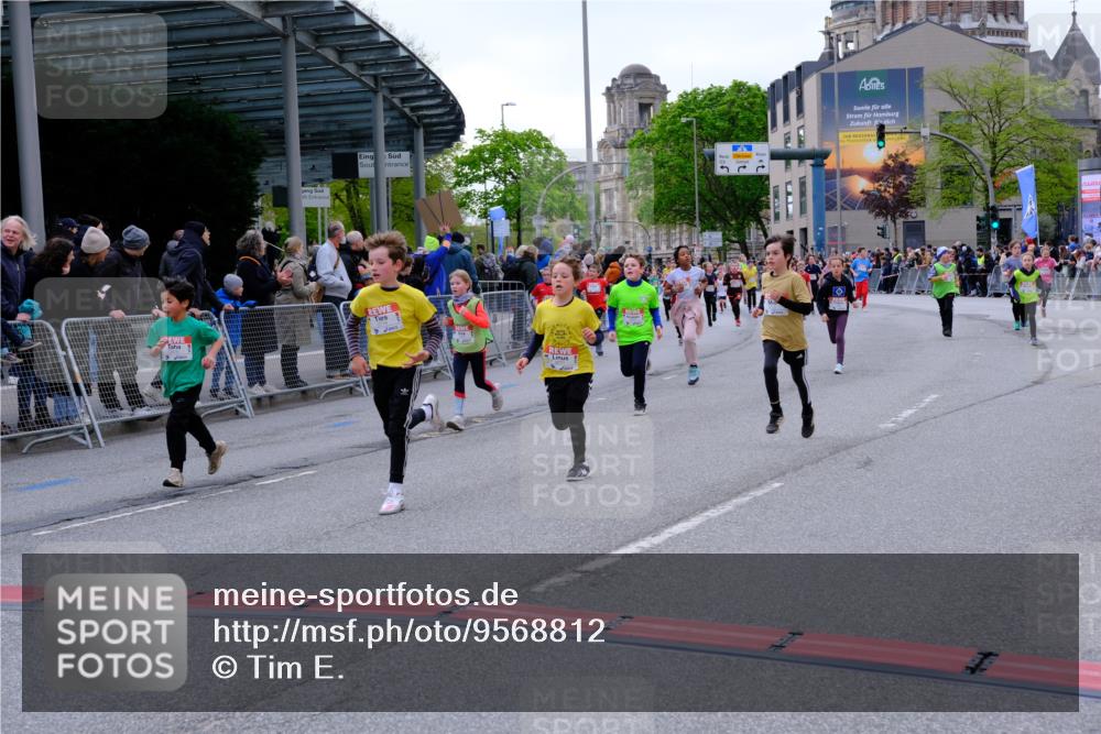 25.04.2026 - Das Zehntel Tim E. http://msf.ph/oto/9568812 25.04.2026 08:55:13 Ziel 1038, 1045, 1090, 1160, 1297, 1304, 1306, 1380, 1381, 1517, 1550, 1642, 1646, 1657, 1818, 2009, 2010, 2439, 2584, 2650, 2711, 2718, 2793, 2828, 3091, 3105, 3128, 3145, 3236, 3247, 3313, 3544, 3636, 3668, 3678, 3721, 3814, 3936, 3964, 4014 meine-sportfotos.de