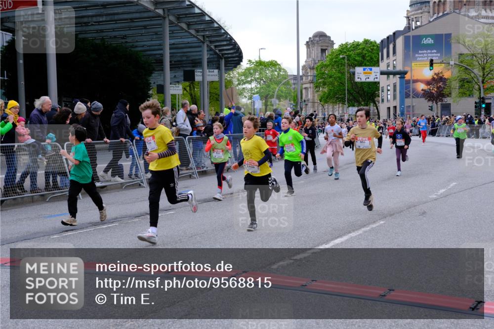25.04.2026 - Das Zehntel Tim E. http://msf.ph/oto/9568815 25.04.2026 08:55:13 Ziel 1038, 1045, 1090, 1160, 1297, 1304, 1306, 1380, 1381, 1517, 1550, 1642, 1646, 1657, 1818, 2009, 2010, 2439, 2584, 2650, 2711, 2718, 2793, 2828, 3091, 3105, 3128, 3145, 3236, 3247, 3313, 3544, 3636, 3668, 3678, 3721, 3814, 3936, 3964, 4014 meine-sportfotos.de
