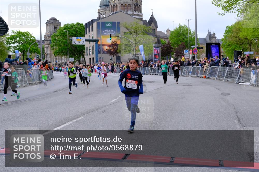 25.04.2026 - Das Zehntel Tim E. http://msf.ph/oto/9568879 25.04.2026 08:55:27 Ziel 1050, 1056, 1070, 1123, 1614, 1875, 1975, 2037, 2071, 2171, 2384, 2387, 2398, 2769, 2780, 2964, 3062, 3228, 3237, 3445, 3516, 3893, 3895, 3980, 4006, 4035 meine-sportfotos.de