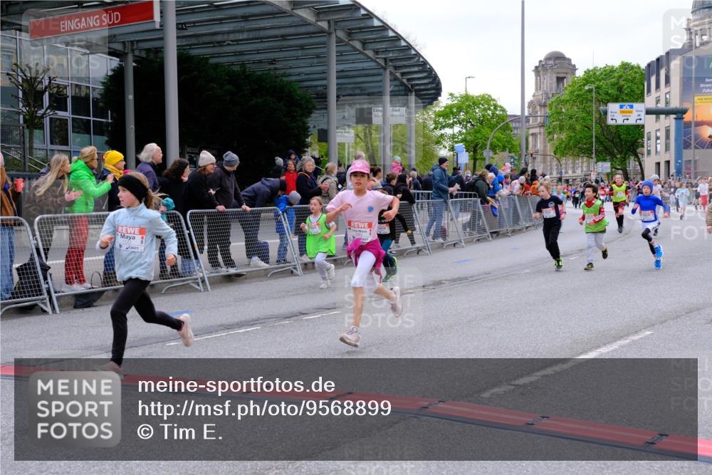 25.04.2026 - Das Zehntel Tim E. http://msf.ph/oto/9568899 25.04.2026 08:55:31 Ziel 1070, 1123, 1365, 1388, 1424, 1875, 1898, 2002, 2037, 2071, 2171, 2319, 2384, 2387, 2398, 2494, 2527, 2769, 2780, 2869, 2964, 3228, 3237, 3275, 3445, 3536, 3757, 3875, 3895, 3980, 4006, 4035 meine-sportfotos.de