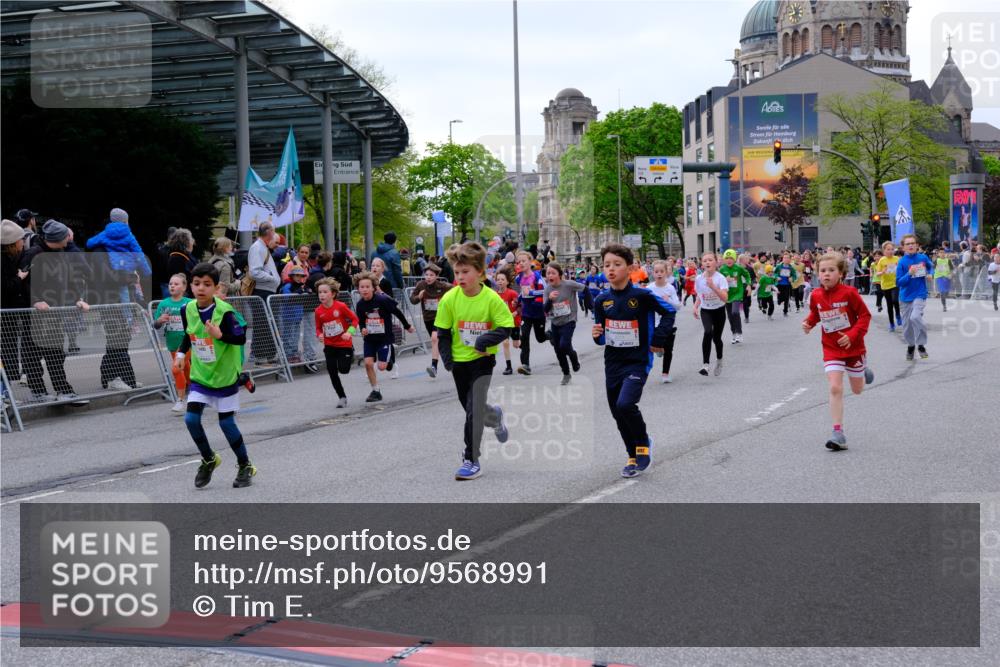 25.04.2026 - Das Zehntel Tim E. http://msf.ph/oto/9568991 25.04.2026 08:55:52 Ziel 1113, 1131, 1134, 1307, 1341, 1575, 1638, 1639, 1645, 1649, 1717, 1740, 1963, 1968, 2040, 2108, 2217, 2229, 2463, 2474, 2478, 2565, 2594, 2606, 2607, 2615, 2669, 2686, 3059, 3065, 3093, 3520, 3526, 3844, 3847, 3849, 3963, 4058 meine-sportfotos.de