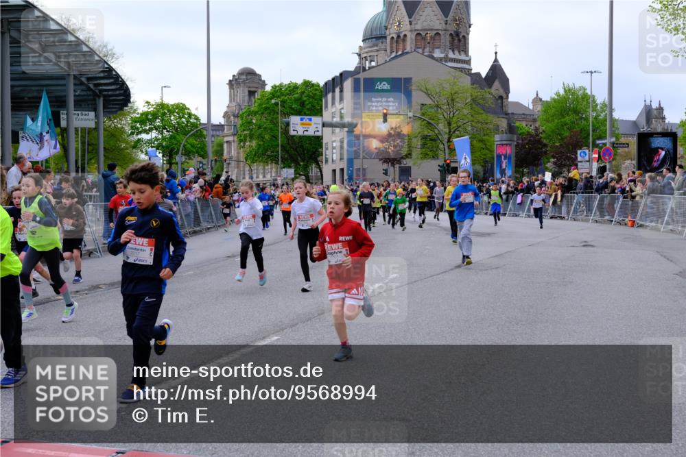 25.04.2026 - Das Zehntel Tim E. http://msf.ph/oto/9568994 25.04.2026 08:55:52 Ziel 1113, 1131, 1134, 1307, 1341, 1575, 1638, 1639, 1645, 1649, 1717, 1740, 1963, 1968, 2040, 2108, 2217, 2229, 2463, 2474, 2478, 2565, 2594, 2606, 2607, 2615, 2669, 2686, 3059, 3065, 3093, 3520, 3526, 3844, 3847, 3849, 3963, 4058 meine-sportfotos.de