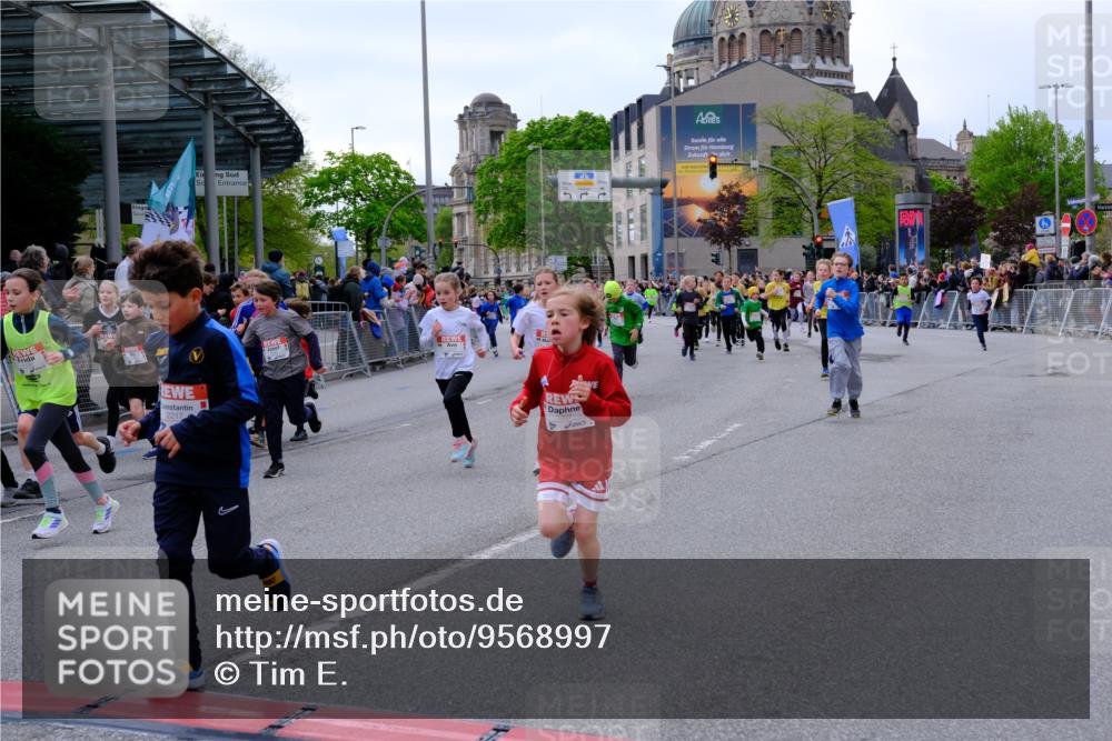 25.04.2026 - Das Zehntel Tim E. http://msf.ph/oto/9568997 25.04.2026 08:55:53 Ziel 1113, 1131, 1134, 1307, 1341, 1369, 1575, 1638, 1639, 1645, 1649, 1717, 1740, 1963, 1968, 2040, 2108, 2217, 2229, 2463, 2474, 2478, 2565, 2594, 2606, 2607, 2669, 3520, 3526, 3844, 3847, 3849, 3963, 4058 meine-sportfotos.de