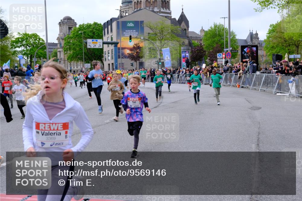25.04.2026 - Das Zehntel Tim E. http://msf.ph/oto/9569146 25.04.2026 08:56:25 Ziel 1170, 1204, 1206, 1262, 1322, 1329, 1357, 1561, 1713, 1804, 1814, 1833, 1854, 1905, 2239, 2259, 2270, 2274, 2292, 2294, 2336, 2399, 2443, 2571, 2708, 2715, 2858, 2860, 2862, 3047, 3052, 3068, 3138, 3274, 3367, 3369, 3375, 3393, 3420, 3439, 3453, 3495, 3556, 3566, 3784, 3930, 4016, 4061, 4062 meine-sportfotos.de