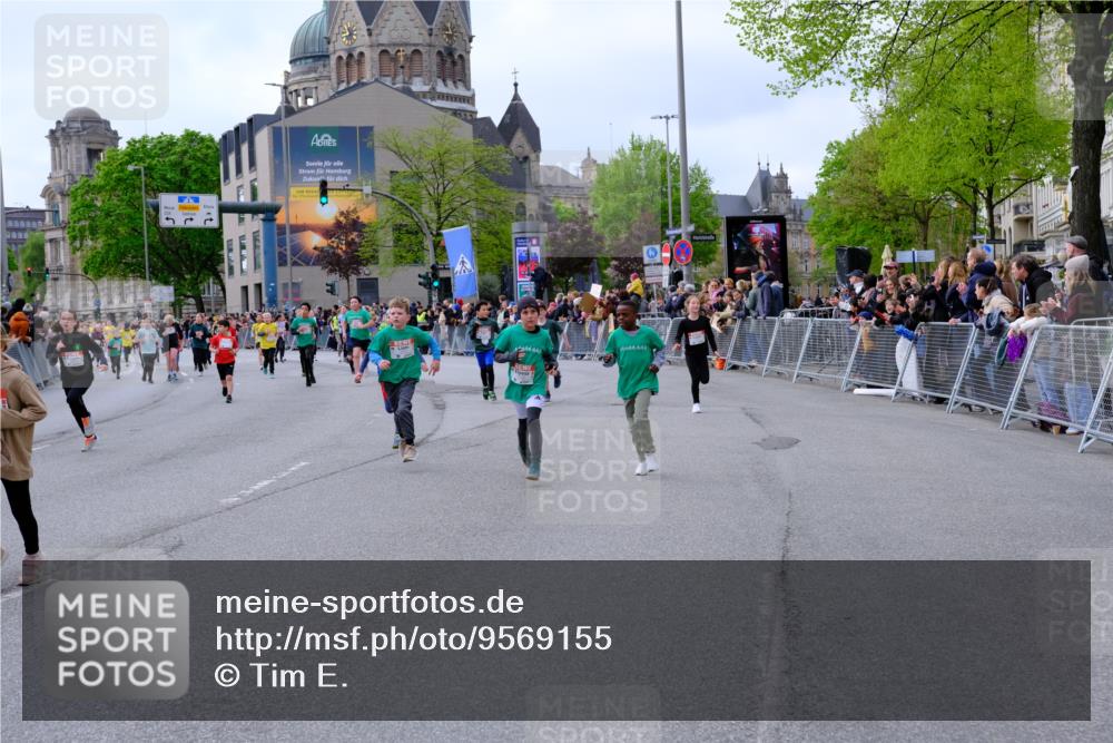 25.04.2026 - Das Zehntel Tim E. http://msf.ph/oto/9569155 25.04.2026 08:56:26 Ziel 1170, 1204, 1206, 1262, 1322, 1329, 1357, 1561, 1713, 1804, 1814, 1833, 1854, 1905, 2259, 2270, 2274, 2292, 2294, 2336, 2399, 2443, 2571, 2708, 2715, 2858, 2860, 2862, 3047, 3052, 3068, 3138, 3274, 3367, 3369, 3375, 3420, 3439, 3453, 3495, 3556, 3566, 3784, 4016, 4061, 4062 meine-sportfotos.de