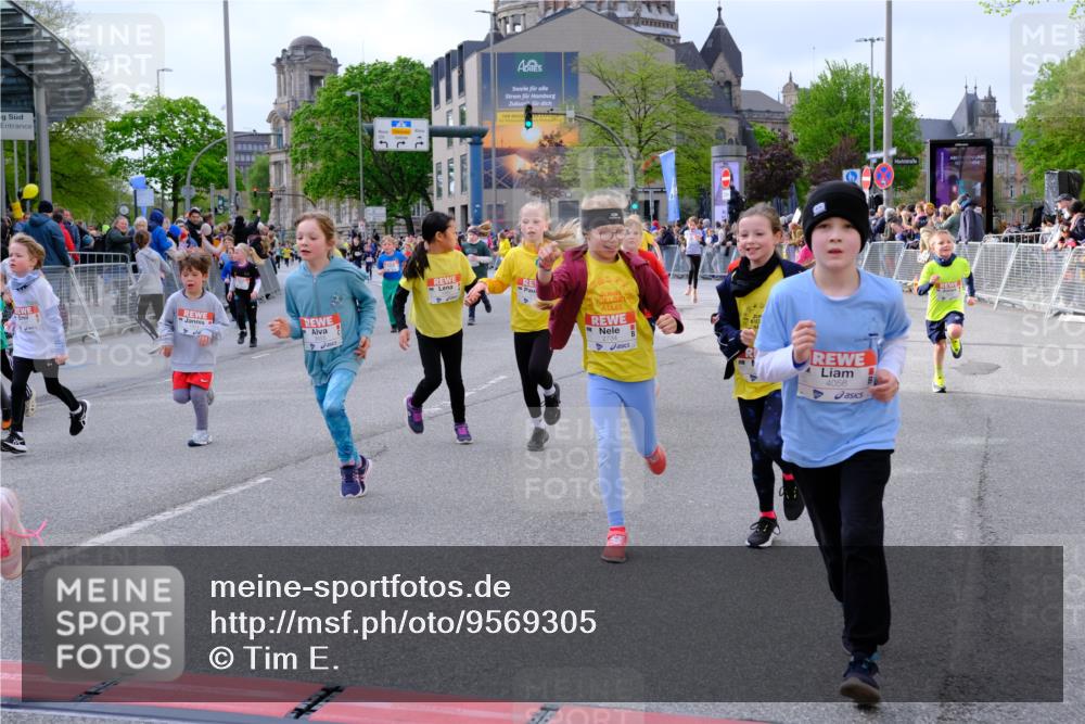 25.04.2026 - Das Zehntel Tim E. http://msf.ph/oto/9569305 25.04.2026 08:57:02 Ziel 1035, 1052, 1075, 1189, 1191, 1196, 1271, 1338, 1339, 1468, 1573, 1579, 1580, 1747, 1763, 1820, 1924, 1946, 1965, 1986, 1991, 2026, 2038, 2070, 2073, 2165, 2258, 2436, 2444, 2446, 2479, 2486, 2562, 2583, 2734, 2737, 2819, 2852, 2908, 2920, 2921, 3038, 3064, 3195, 3211, 3456, 3515, 3655, 3660, 3730, 3755, 3938, 3939, 4018, 4056, 4064, 4065, 4072 meine-sportfotos.de