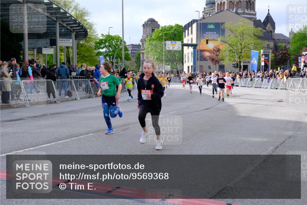 25.04.2026 - Das Zehntel Tim E. http://msf.ph/oto/9569368 25.04.2026 08:57:21 Ziel 1244, 1255, 1571, 1588, 1668, 1674, 1725, 1741, 1748, 1895, 1896, 1951, 1961, 1967, 1988, 2216, 2477, 2489, 2662, 3160, 3473, 3499, 3581, 3591, 3705, 3846, 3855, 3898 meine-sportfotos.de