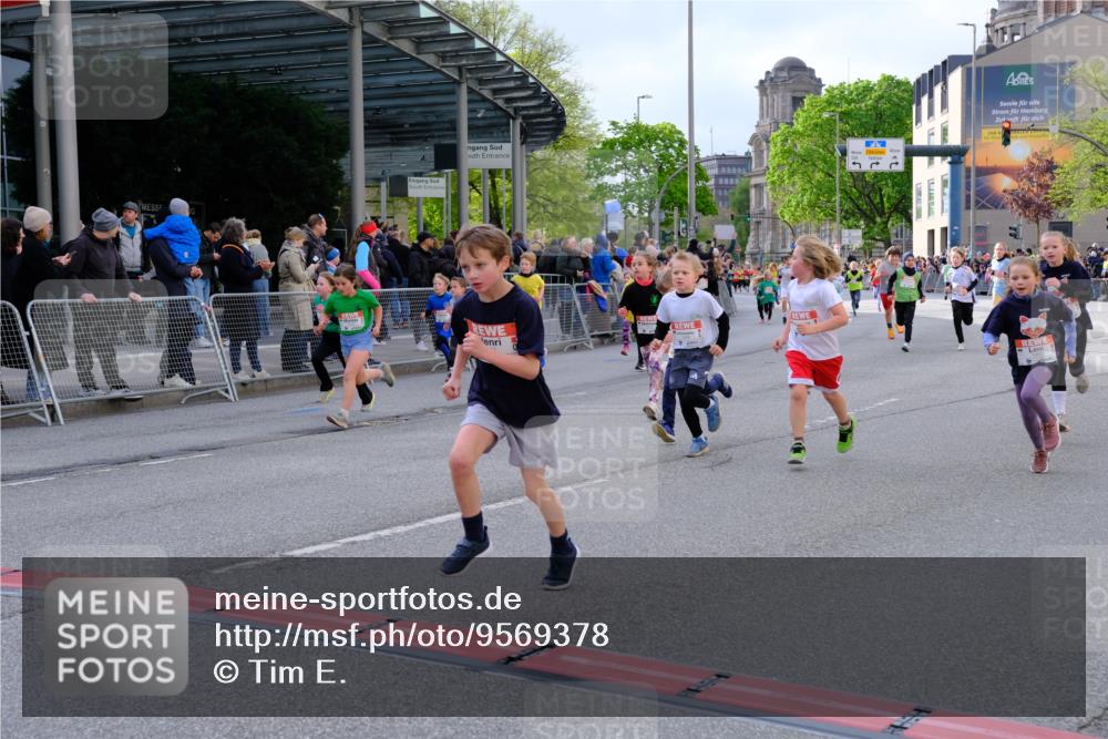 25.04.2026 - Das Zehntel Tim E. http://msf.ph/oto/9569378 25.04.2026 08:57:25 Ziel 1244, 1255, 1455, 1571, 1588, 1668, 1673, 1674, 1748, 1754, 1757, 1895, 1896, 1938, 1951, 1961, 1967, 1972, 1988, 2216, 2280, 2416, 2477, 2489, 2662, 2773, 2790, 3160, 3276, 3344, 3473, 3499, 3591, 3795, 3846, 3855, 3898 meine-sportfotos.de