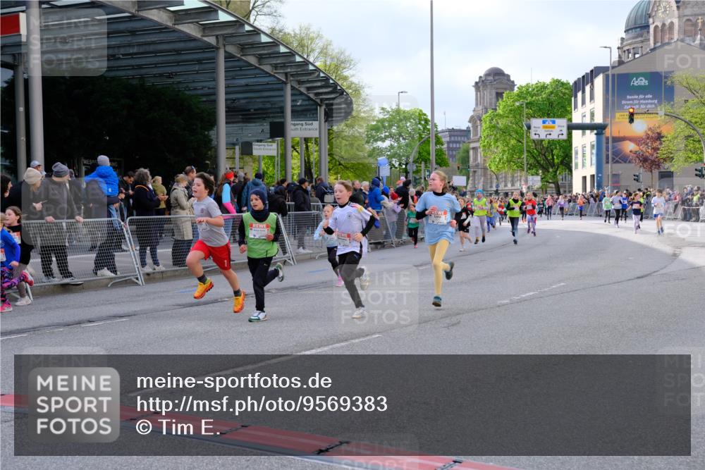 25.04.2026 - Das Zehntel Tim E. http://msf.ph/oto/9569383 25.04.2026 08:57:28 Ziel 1455, 1668, 1673, 1754, 1757, 1938, 1951, 1961, 1967, 1972, 1988, 2216, 2280, 2416, 2477, 2773, 2790, 3160, 3187, 3276, 3344, 3473, 3499, 3591, 3795, 3846, 3855, 3898 meine-sportfotos.de